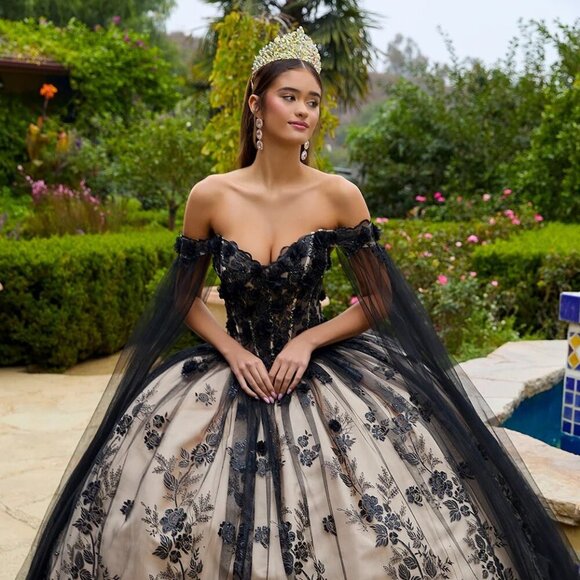 New Black-Champagne Quinceanera Gown w/ Floral Applique Lace Up Corset GL3500 - Picture 4 of 12